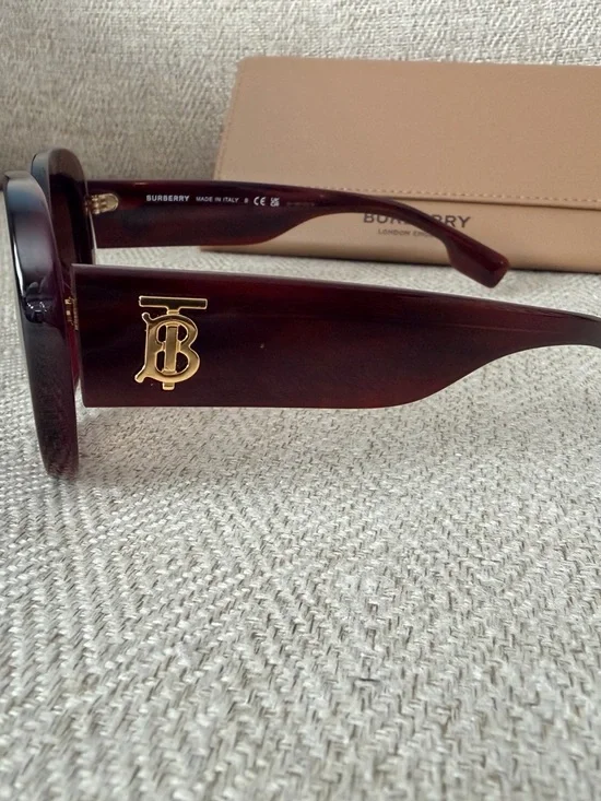 Burberry Cat Eye Sunglasses - Picture 2 of 5